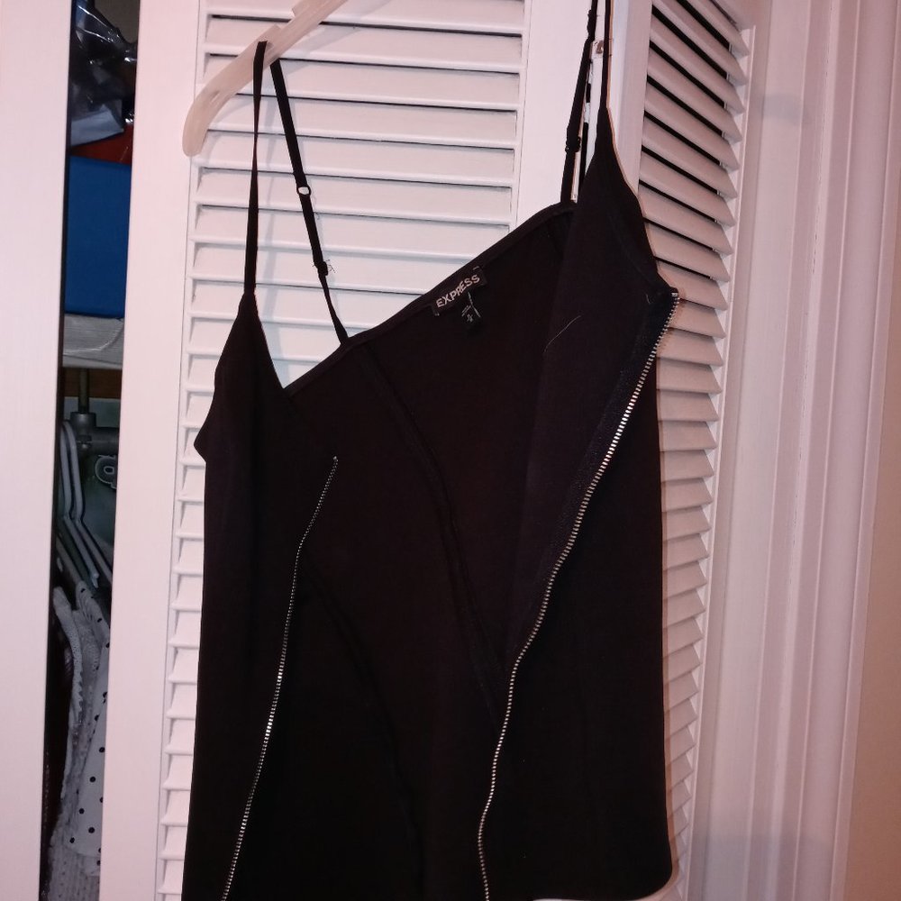 Medium zip front Express shirt